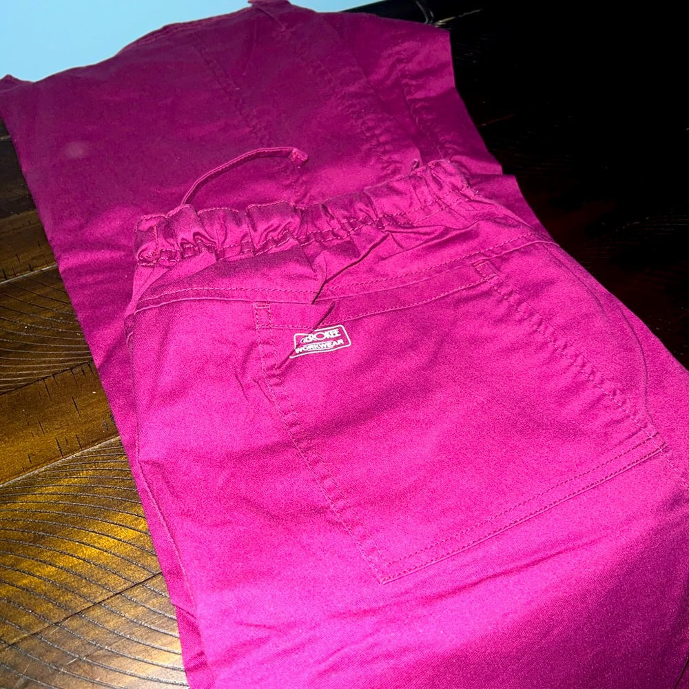 Cherokee Workwear Wine Scrub Pants - Size Medium